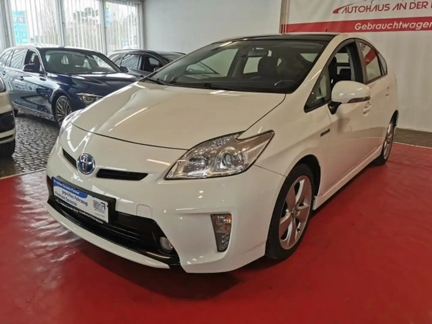 Toyota Prius (Hybrid)+Navi+JBL+Kmaera Blanc - 2