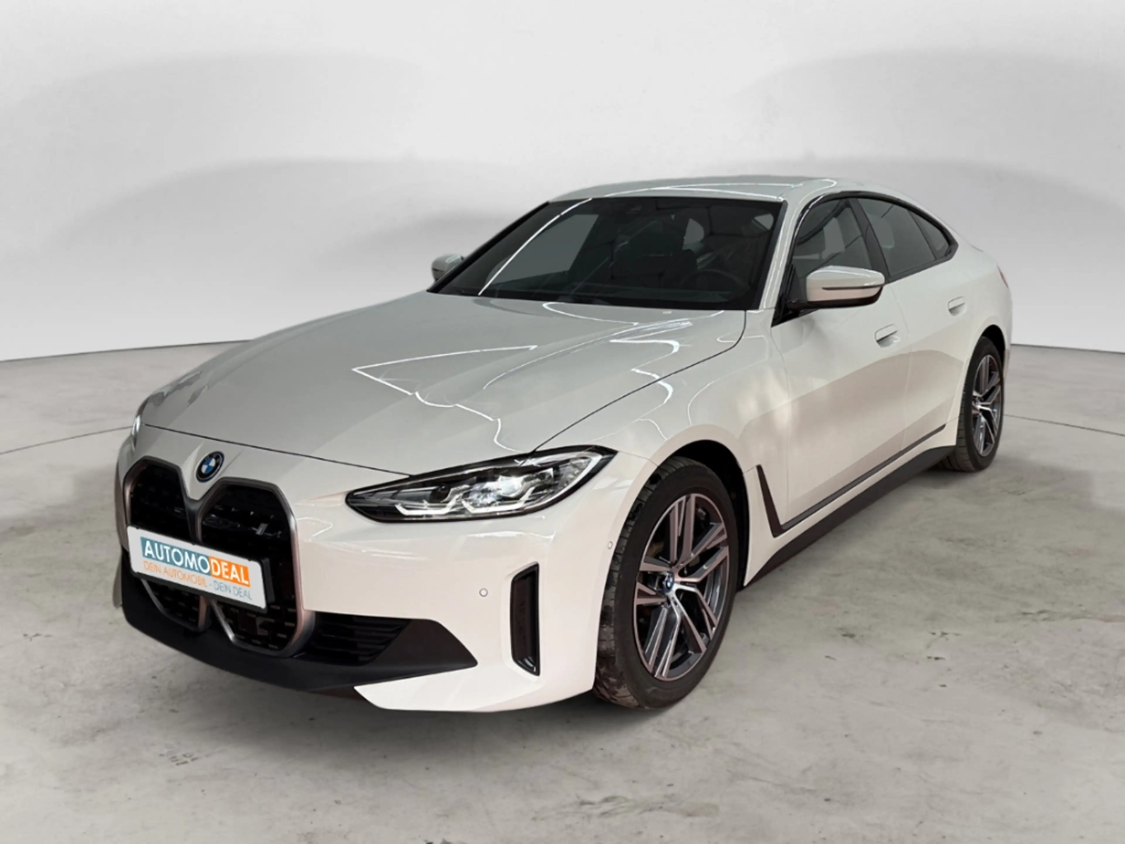 BMW i4 eDrive Gran Coupe B-ZERT AUTOMATIK NAV LED DIG-DIS — photo 2