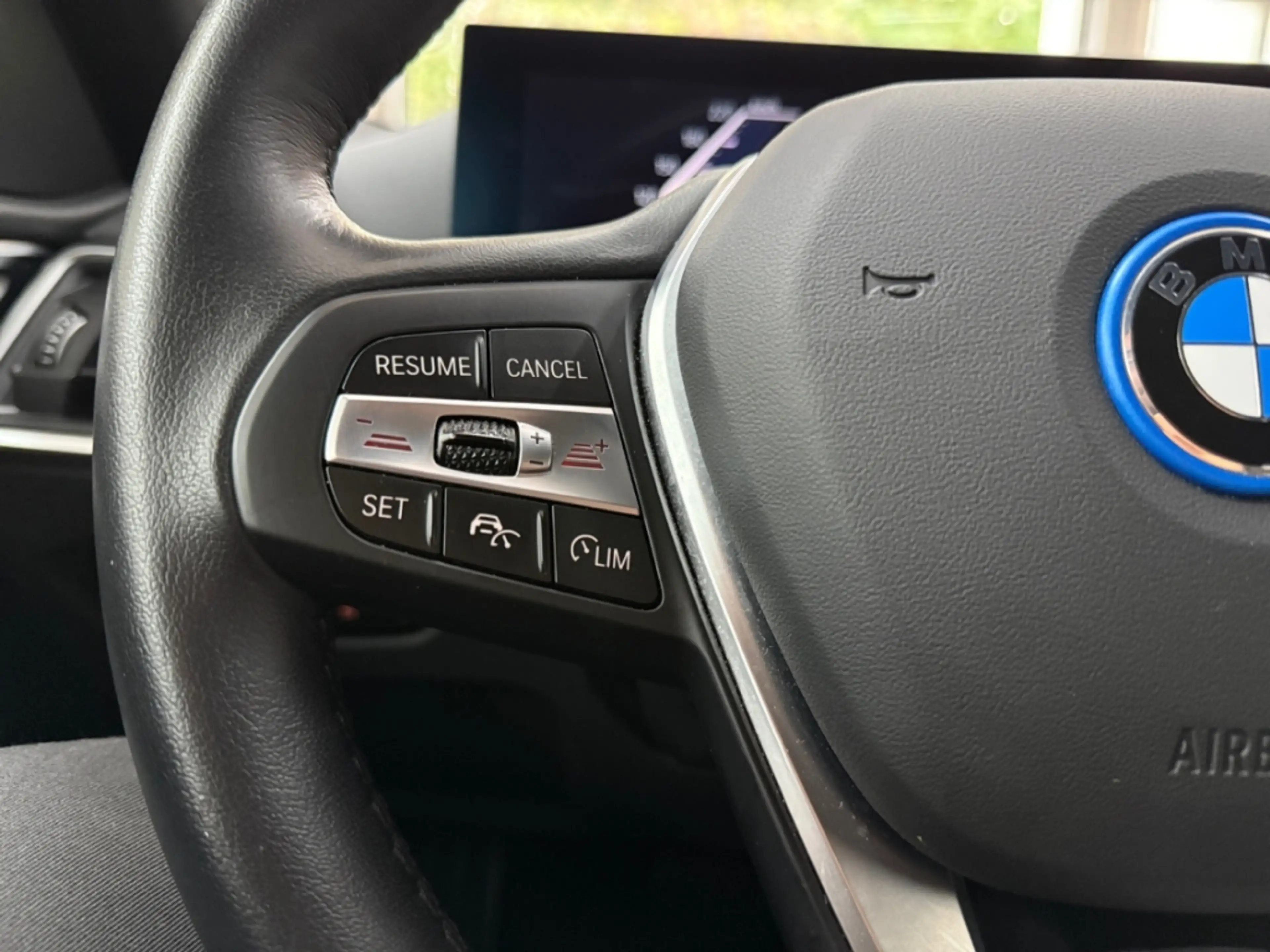 BMW i4 eDrive Gran Coupe B-ZERT AUTOMATIK NAV LED DIG-DIS — photo 15