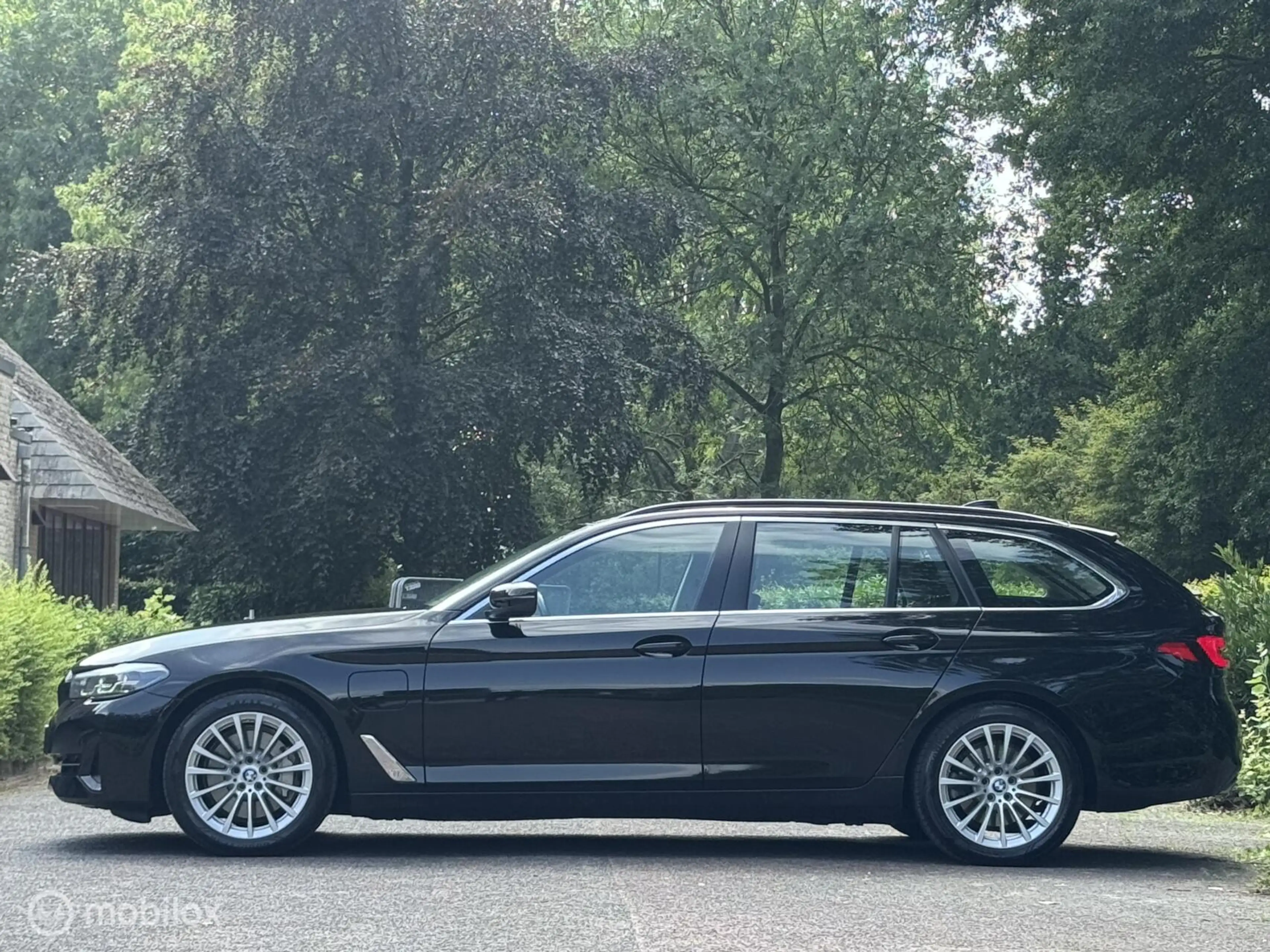 BMW 530 5-serie Touring 530e Business Edition Plus/DO OH/C — photo 20