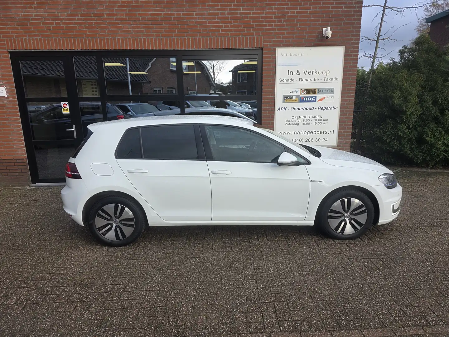 Volkswagen e-Golf e-Golf Blanc - 2