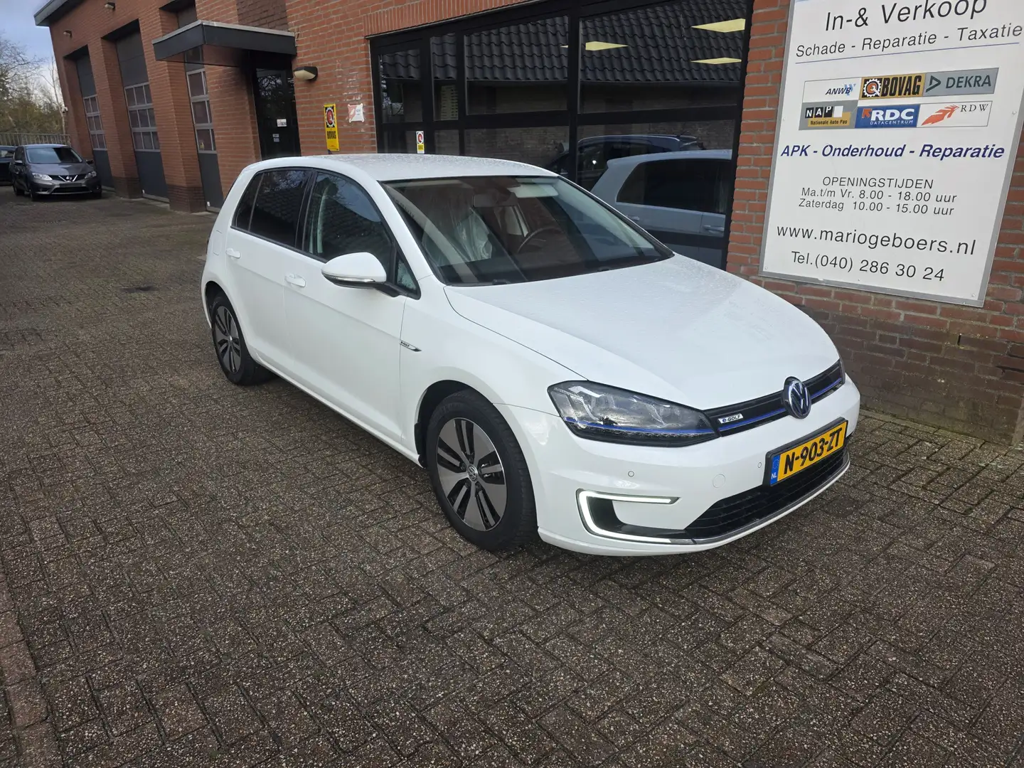 Volkswagen e-Golf e-Golf Blanc - 1