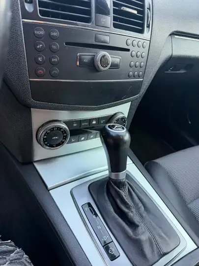 Mercedes-Benz Clase C 2008, foto 3