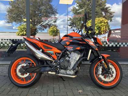 KTM 890 Duke GP