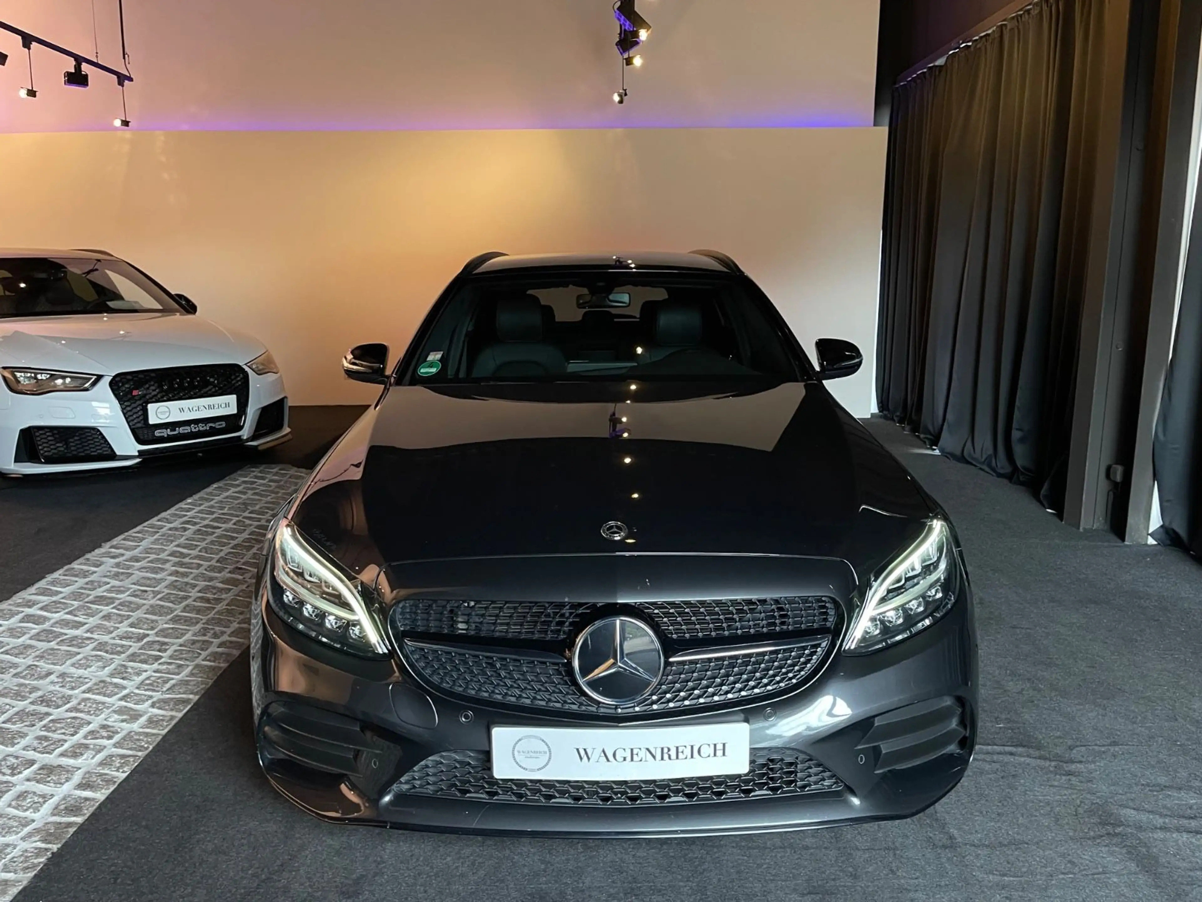 Mercedes-Benz C 220 T-Modell C 220 d AMG Line | Widescreen | Night — photo 14