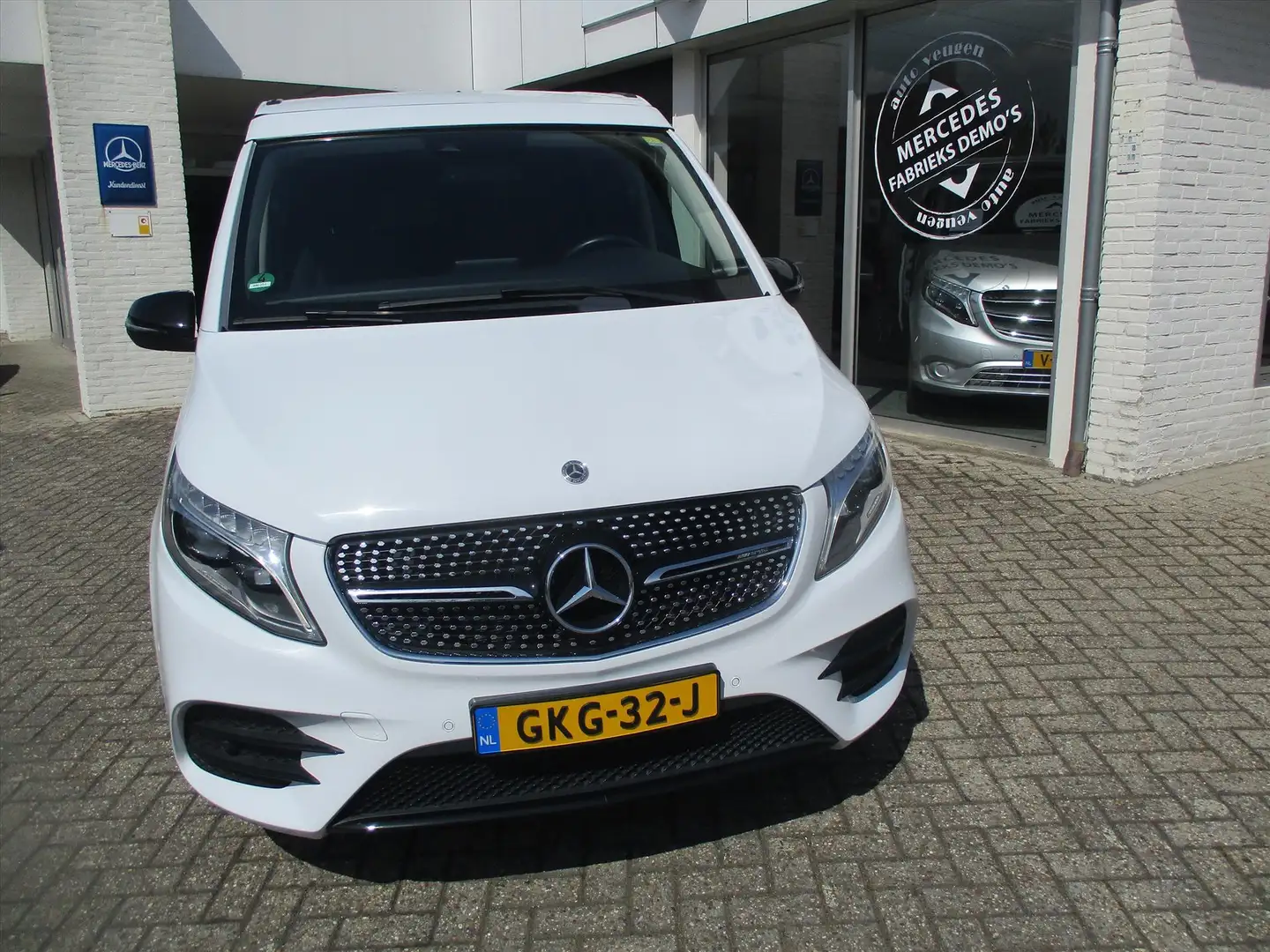 Mercedes-Benz V 2.2D 120KW MARCO POLO AUT AMG OPTIEPAKKET Bílá - 2