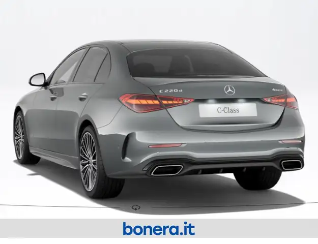 Mercedes-Benz C-Class view 4