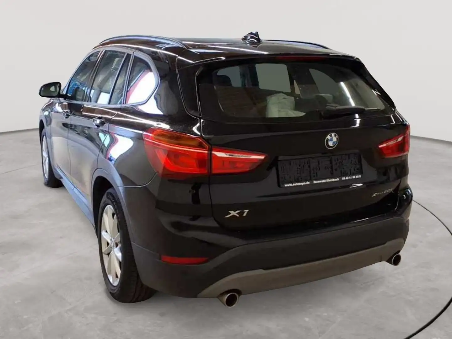BMW X1 X1 xDrive20i Aut. Advantage Navi PDC H&K Schwarz - 2