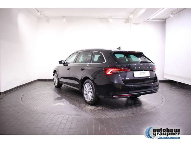 Skoda Octavia Combi 1.5 TSI mHEV DSG Selection NAVI