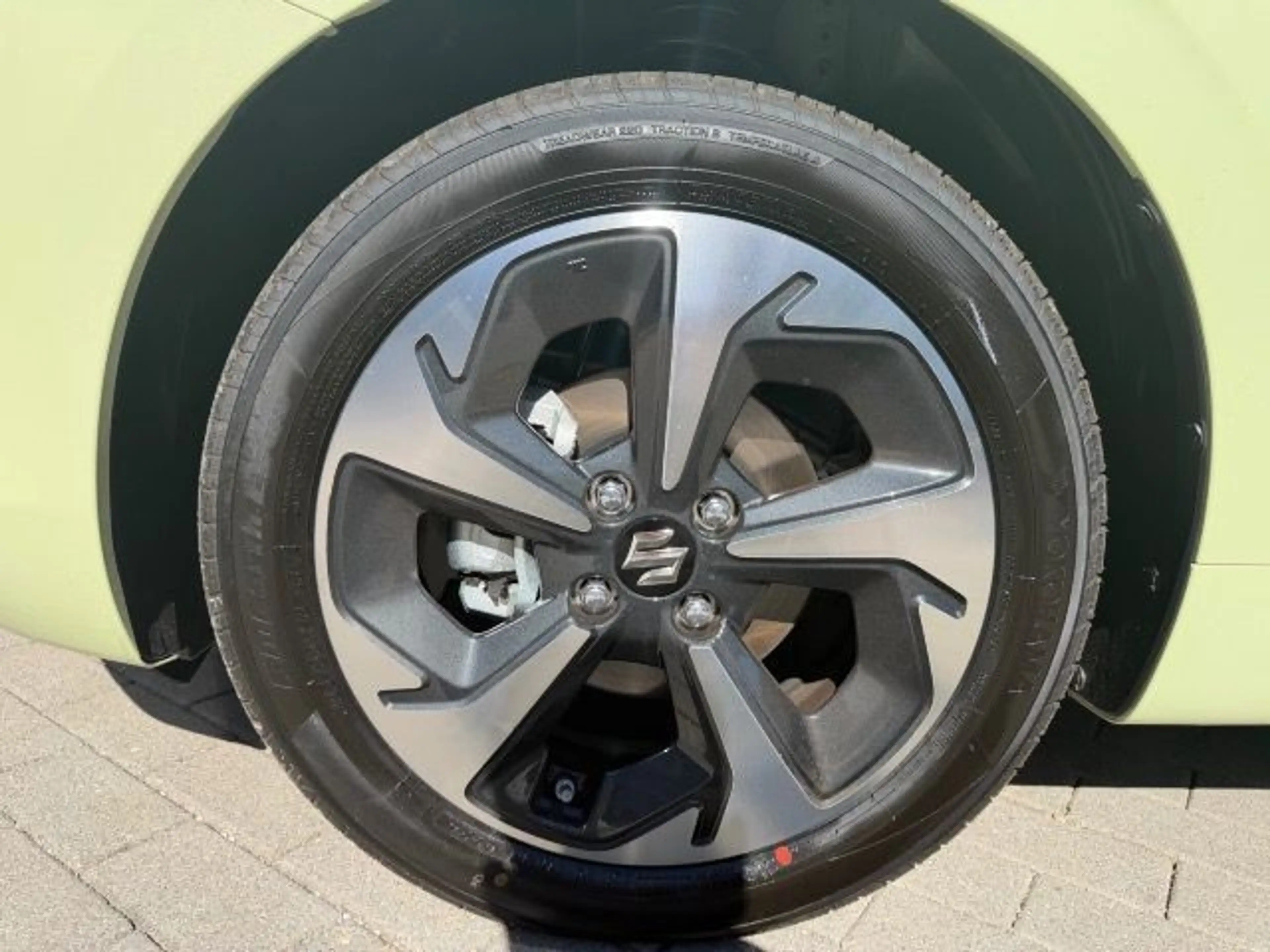 Suzuki Swift SWIFT 1.2 DUALJET HYBRID AUTOMATIK COMFORT+ — photo 6