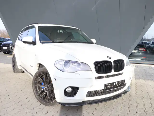 BMW X5 M xDrive50i WHITE M-SPORTPAKET / PANORAMA