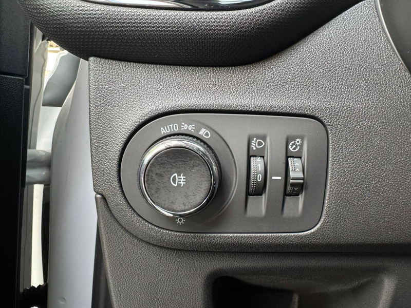 Opel Crossland 1.2 Kamera,PDC,LM-Felgen,LED,DAB-Radio — photo 15