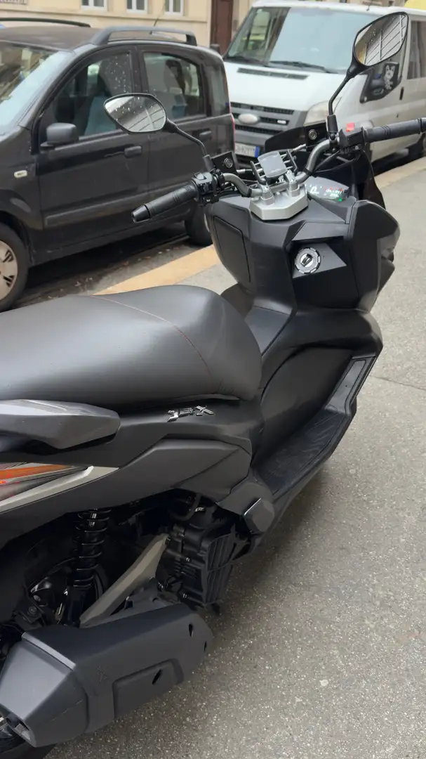 SYM Jet X 125 Fekete - 1