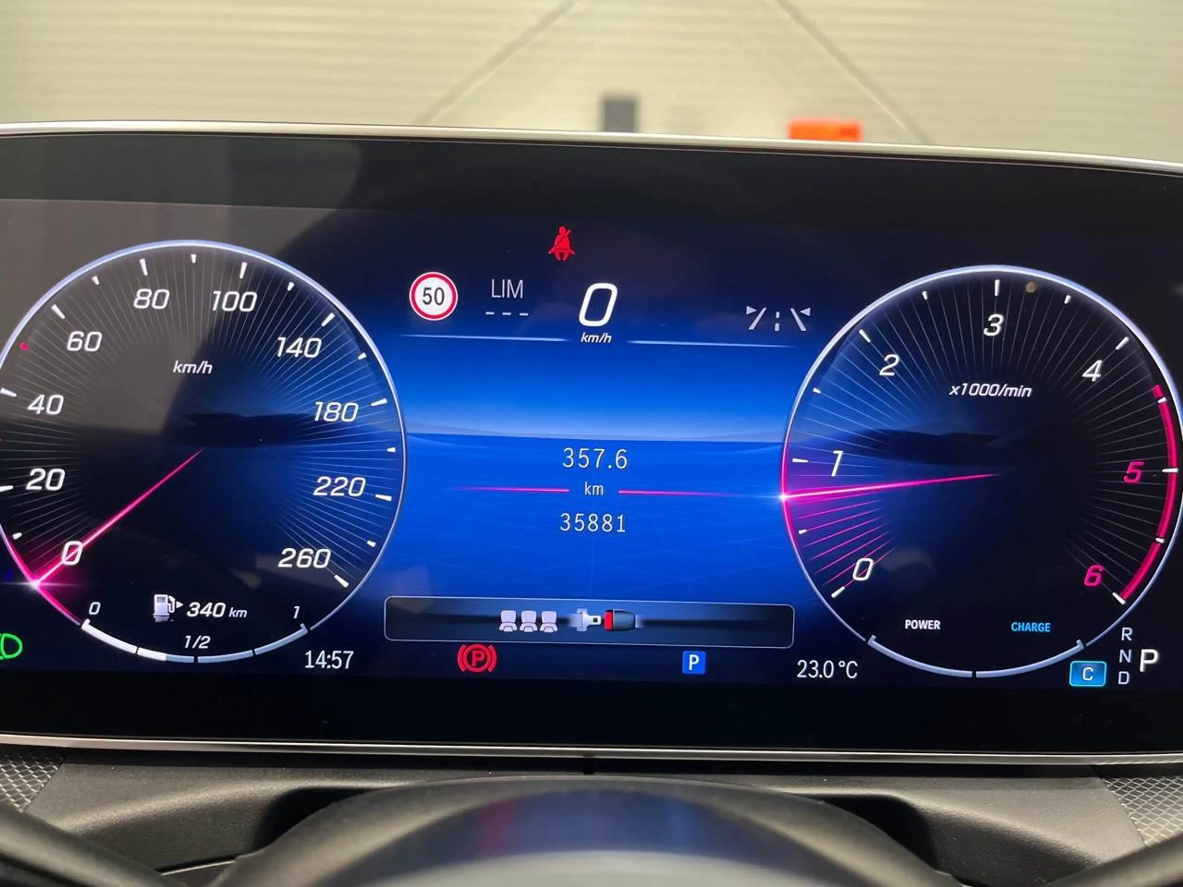 Mercedes-Benz C 220 d AMG Line SpoSi BLIS Key LED Lane — photo 9
