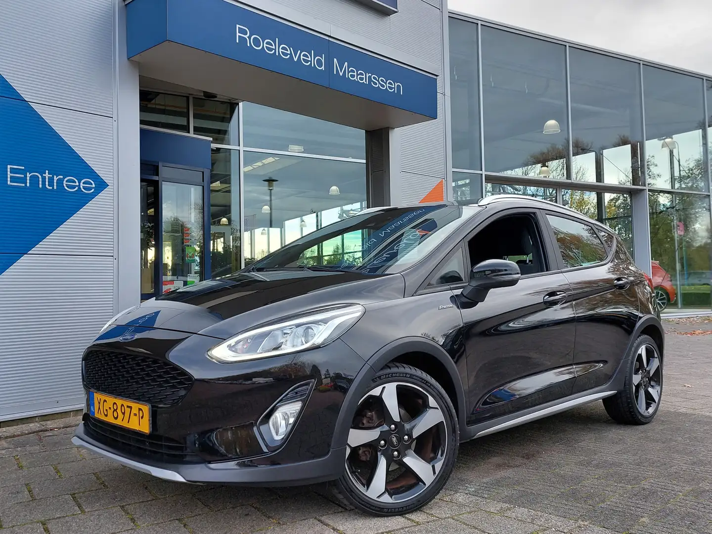 Ford Fiesta 1.0 EcoBoost 101pk Active 5-Deurs | Navi | Apple C Noir - 1