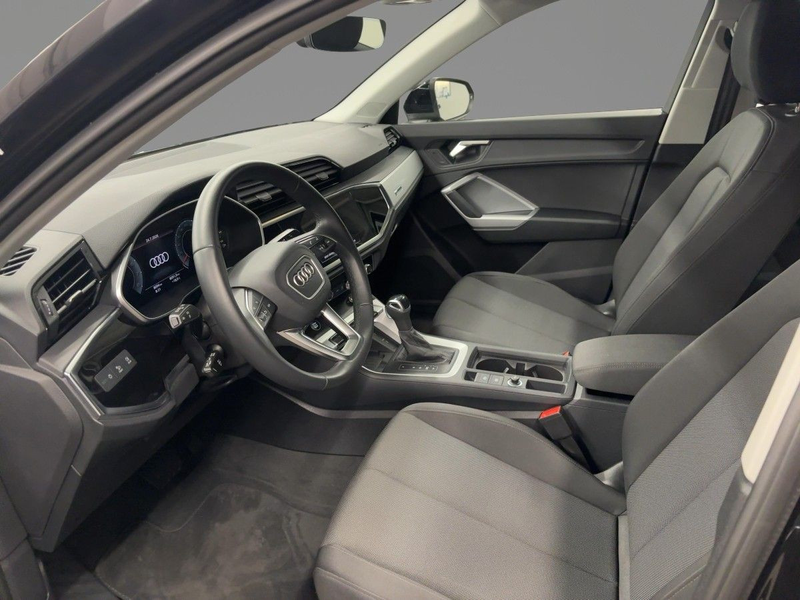 Audi Q3 35 TFSI S tronic LED NAVI VIRTUAL PDC — photo 10