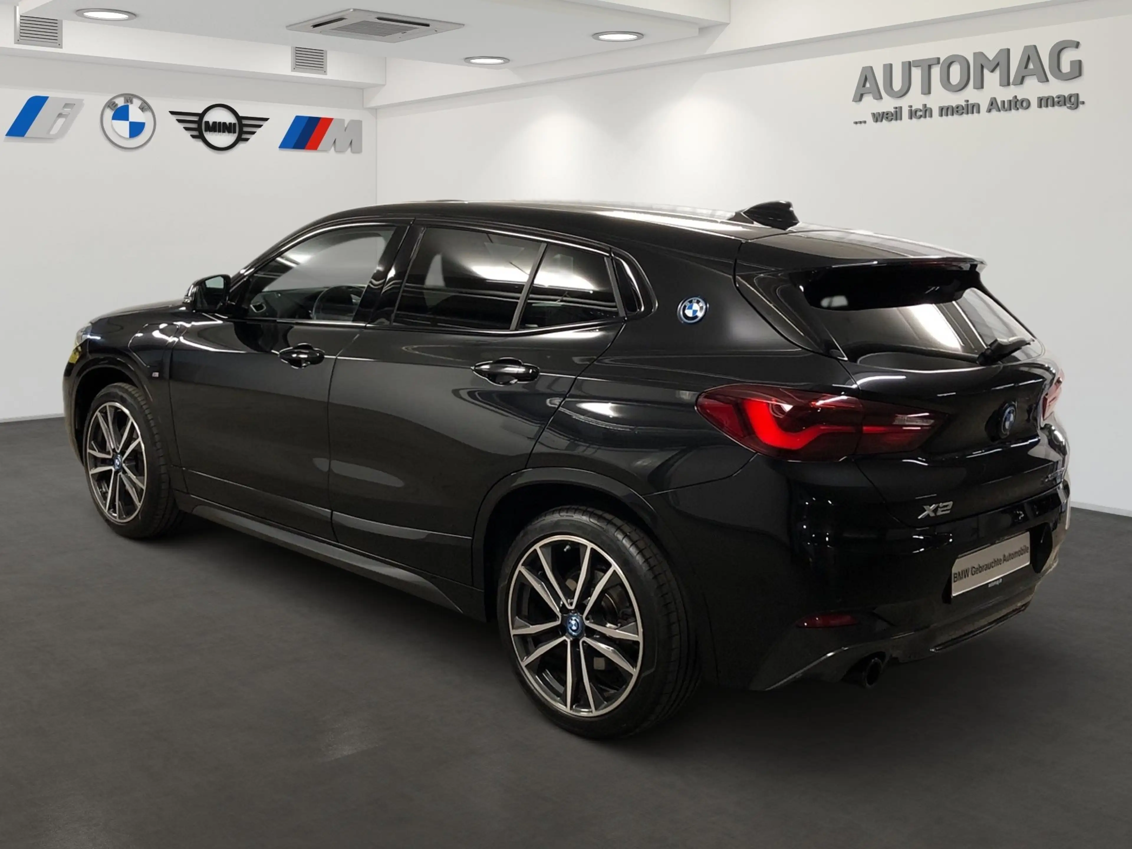 BMW X2 xDrive25e M-Sport*HeadUp*Kamera*Leder*DrivingAssis — photo 4