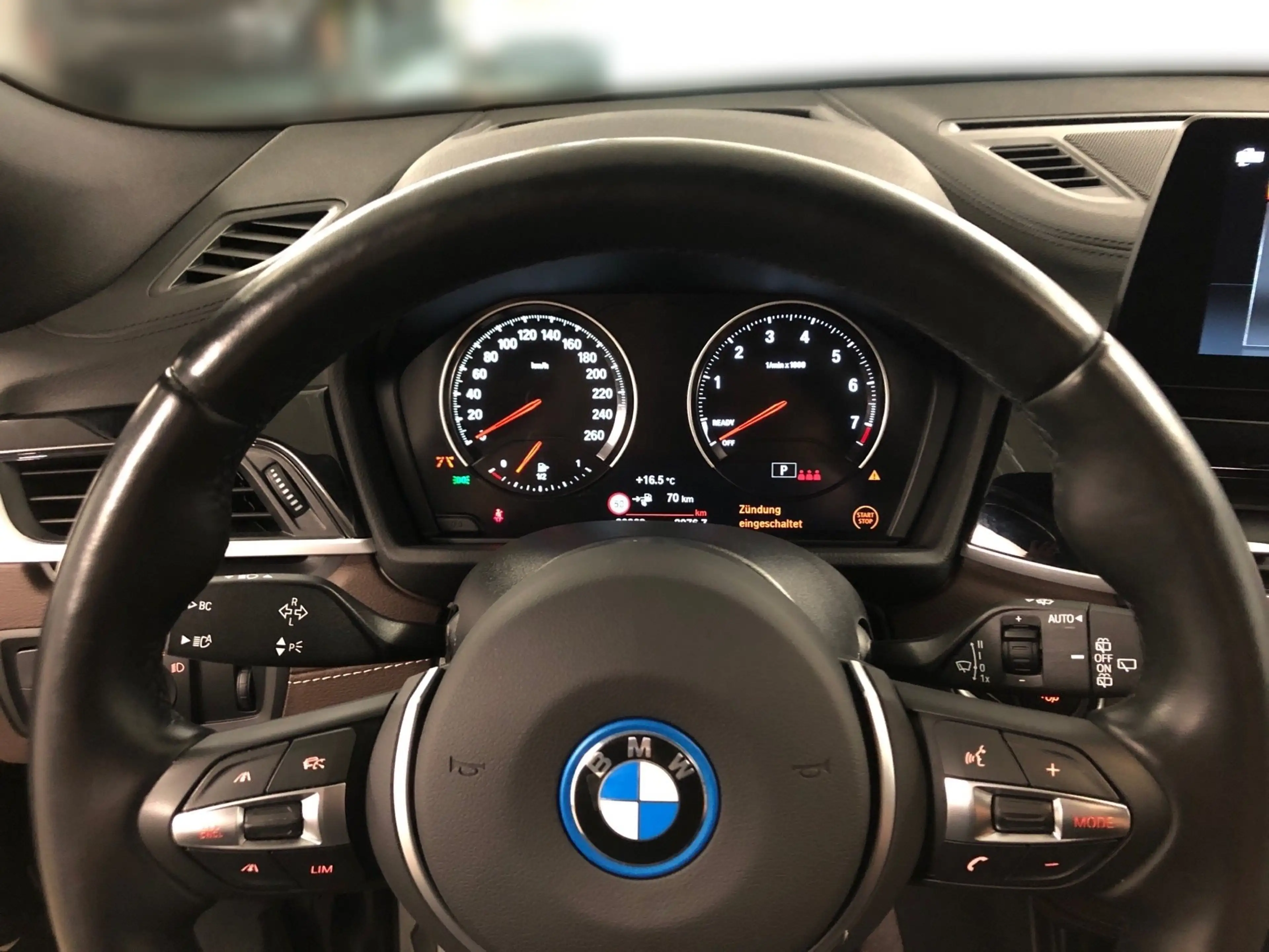 BMW X2 xDrive25e M-Sport*HeadUp*Kamera*Leder*DrivingAssis — photo 8
