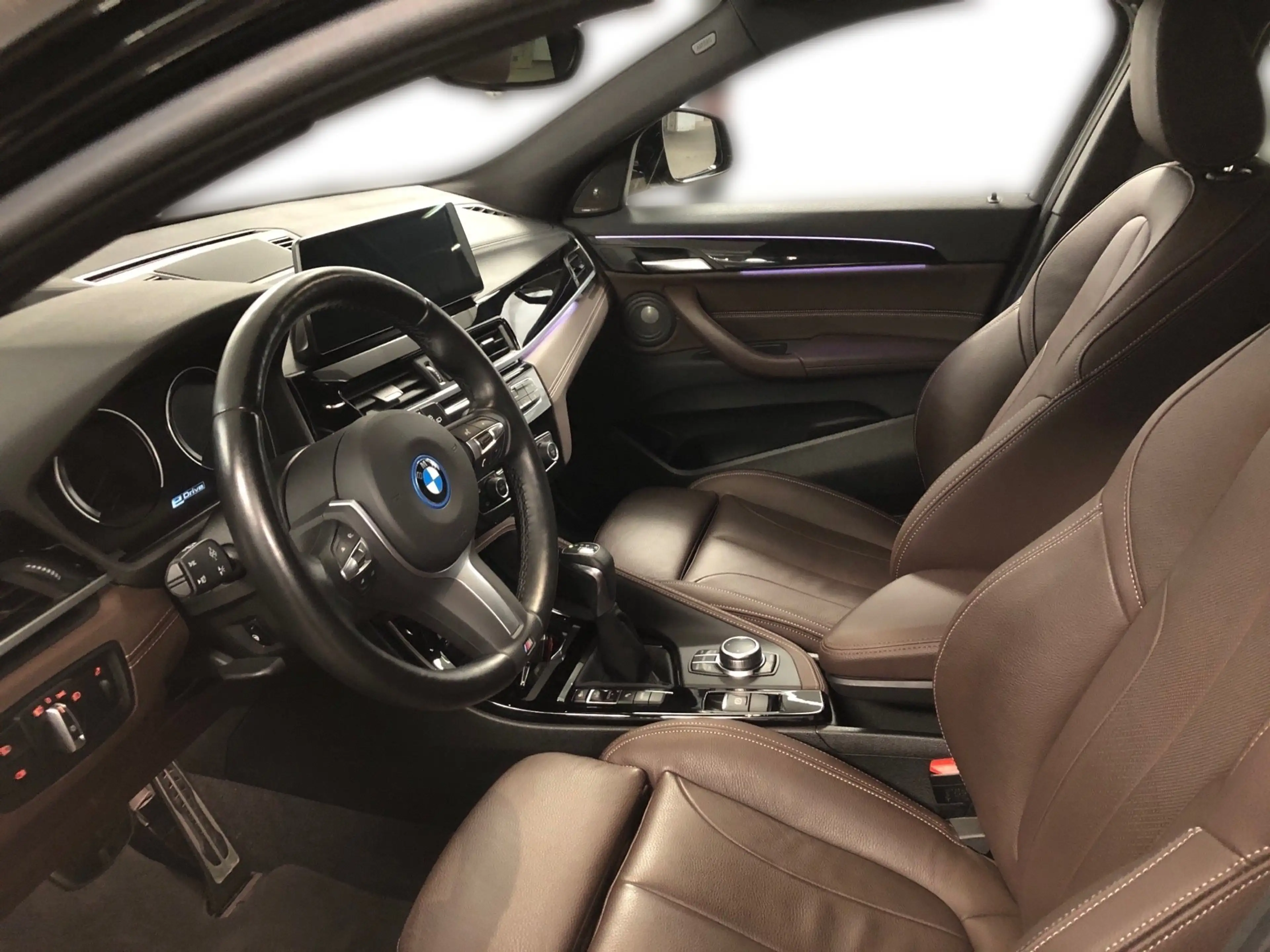 BMW X2 xDrive25e M-Sport*HeadUp*Kamera*Leder*DrivingAssis — photo 7