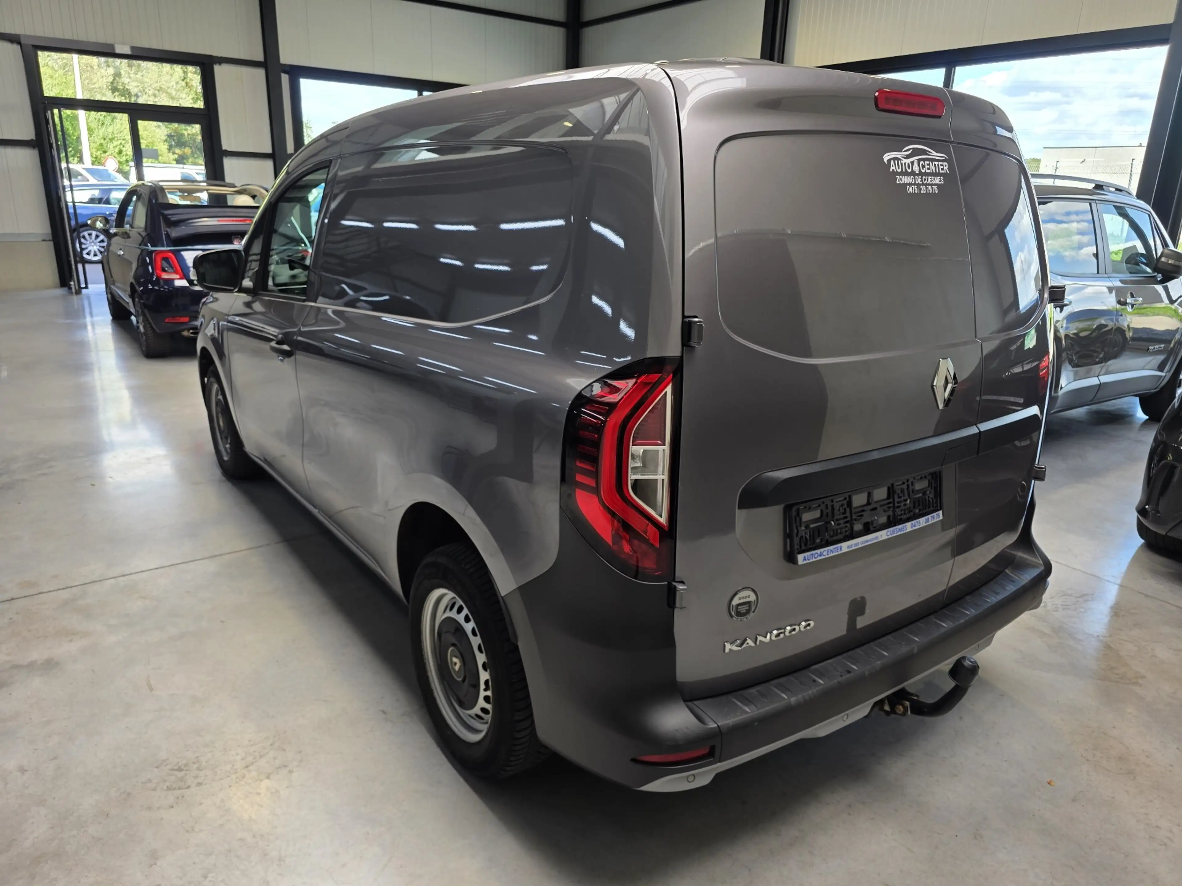 Renault Kangoo 1.5 Blue dCi TVA // 3 PLACES / GARANTIE 1 AN // — photo 6