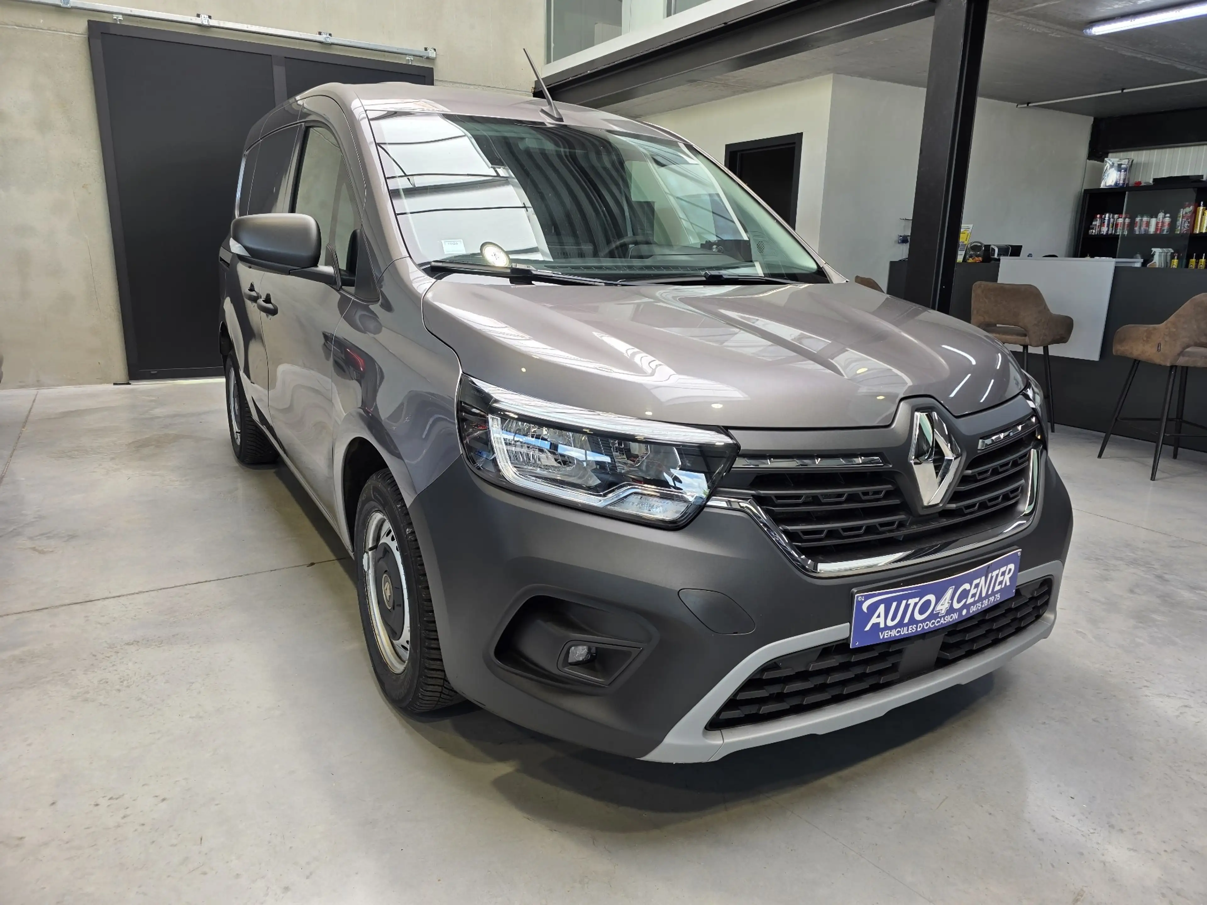 Renault Kangoo 1.5 Blue dCi TVA // 3 PLACES / GARANTIE 1 AN // — photo 3