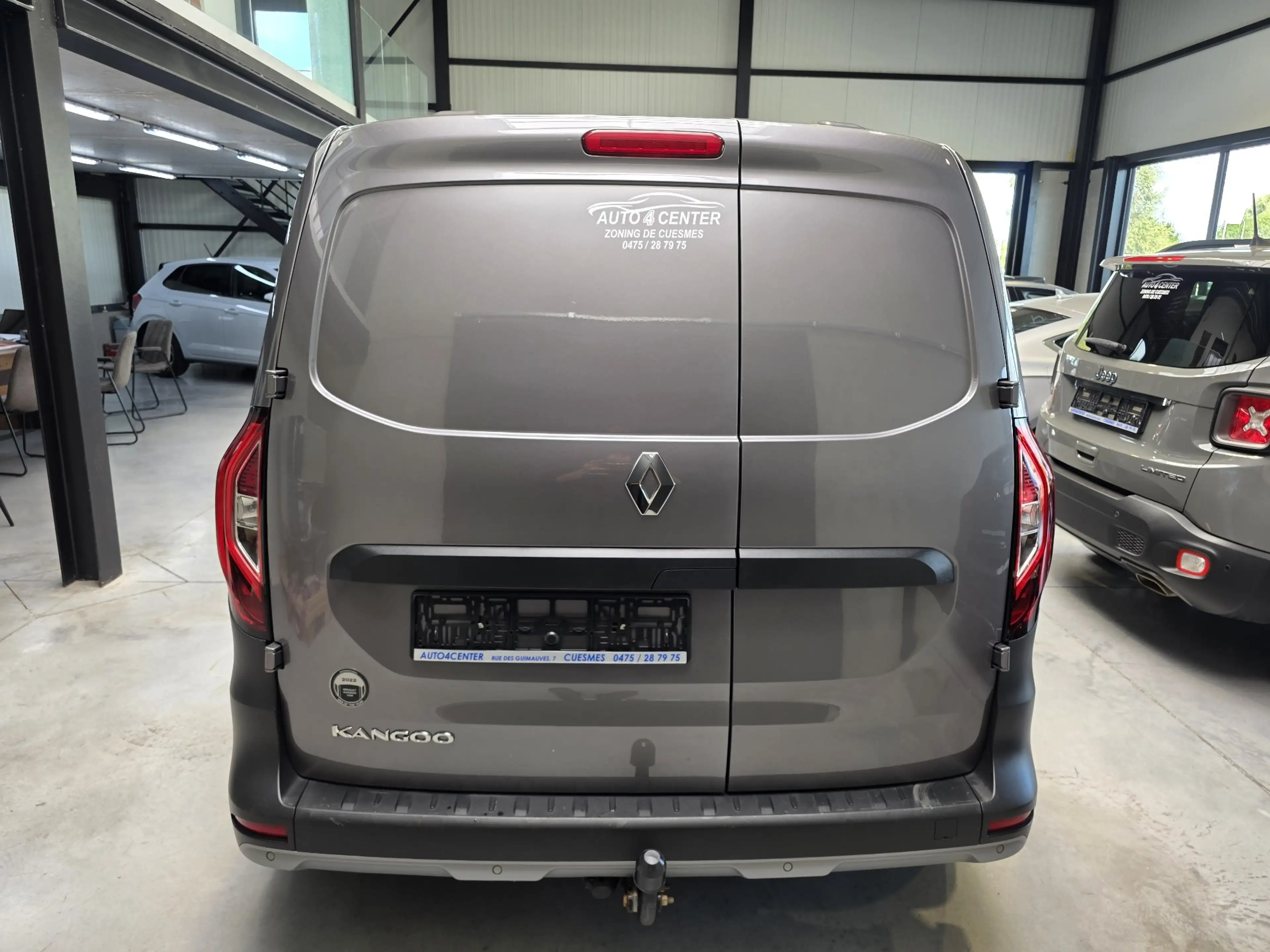 Renault Kangoo 1.5 Blue dCi TVA // 3 PLACES / GARANTIE 1 AN // — photo 5