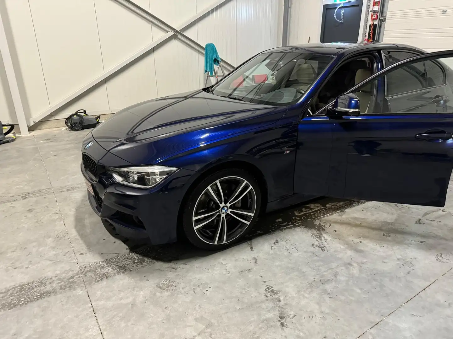 BMW 335 335d xDrive. M Sport Bleu - 1