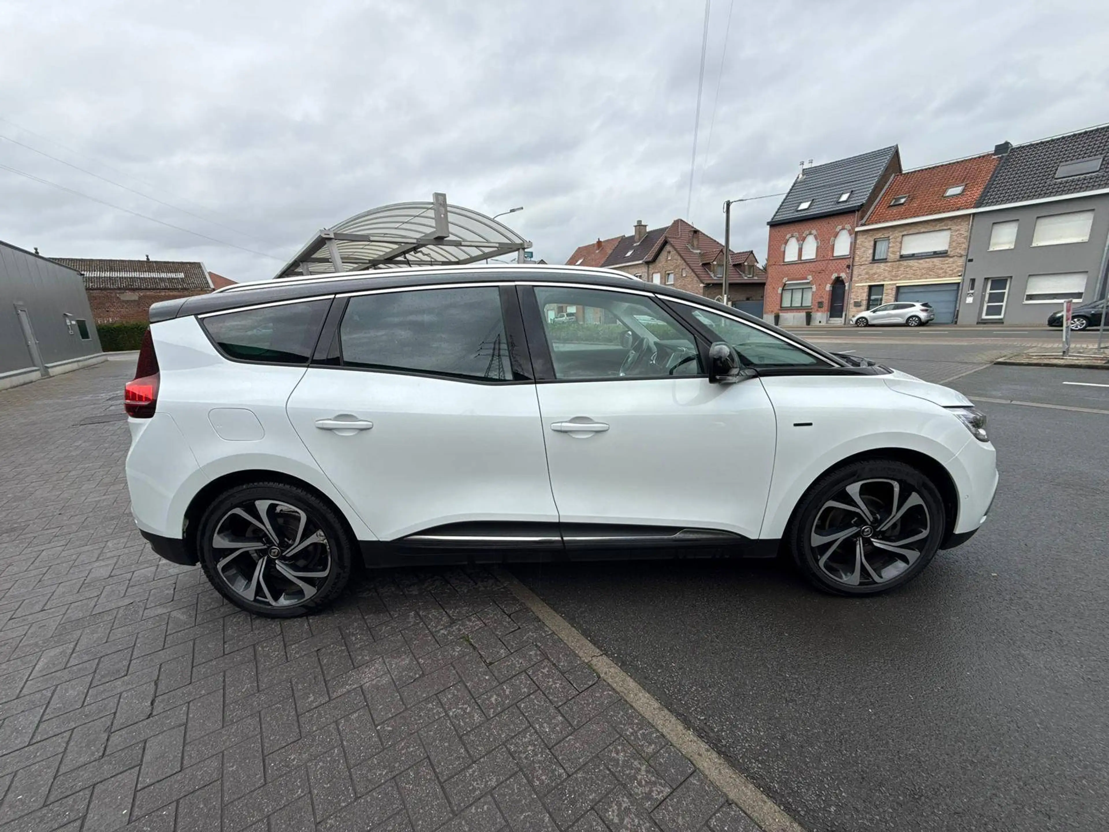 Renault Grand Scenic Grand Scénic 1.33 TCe Black Edition GARANTIE 12 MOIS/MAANDEN — photo 5
