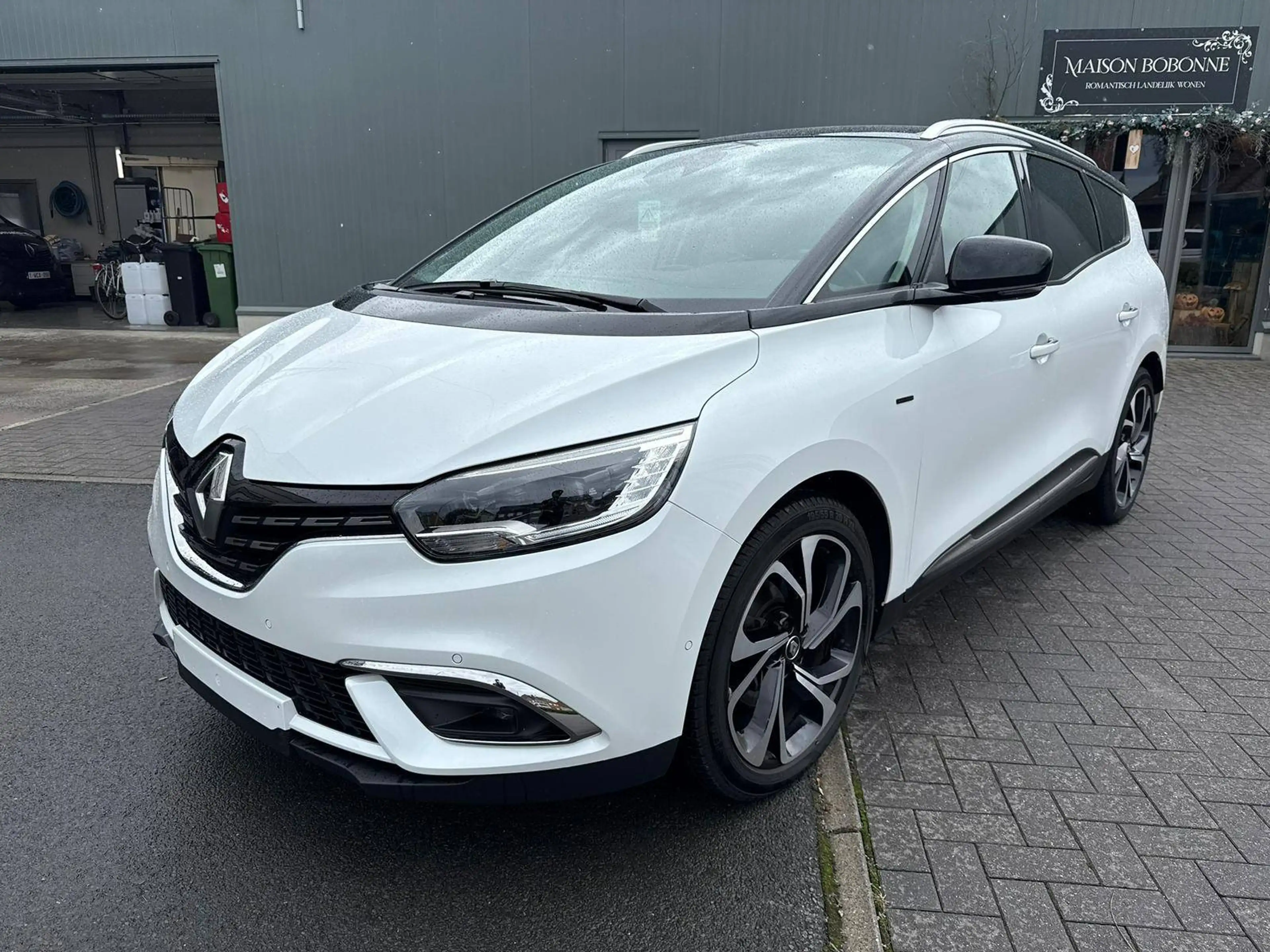 Renault Grand Scenic Grand Scénic 1.33 TCe Black Edition GARANTIE 12 MOIS/MAANDEN