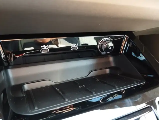 Audi A6 quattro TDI 150 kW Ansicht 14