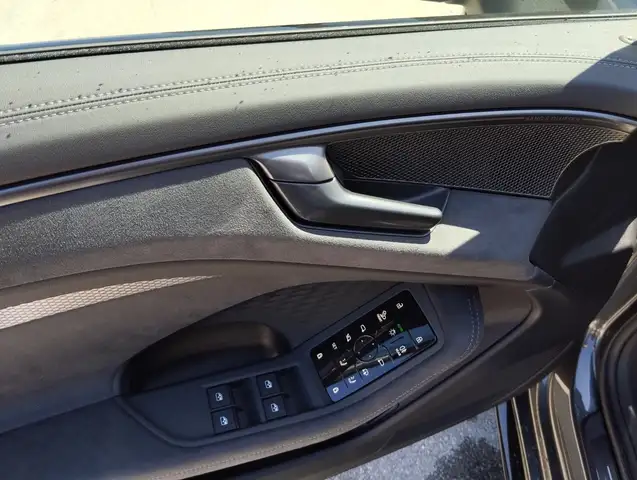 Audi A6 quattro TDI 150 kW Ansicht 10