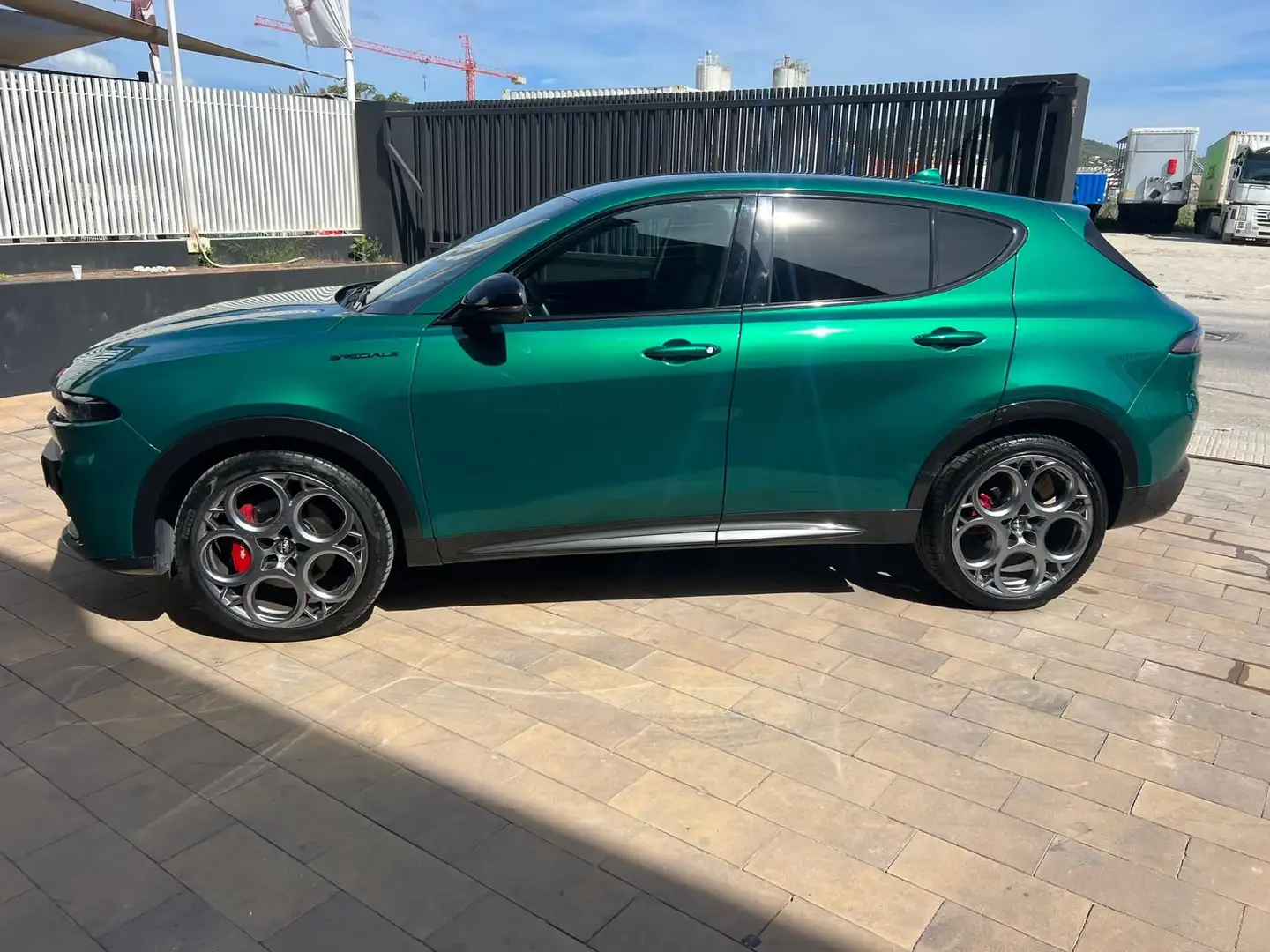 Alfa Romeo Tonale 1.5 hybrid Speciale 130cv tct7 Verde - 2