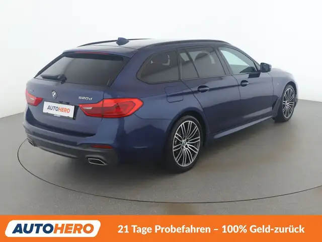 BMW 5 Series view 6