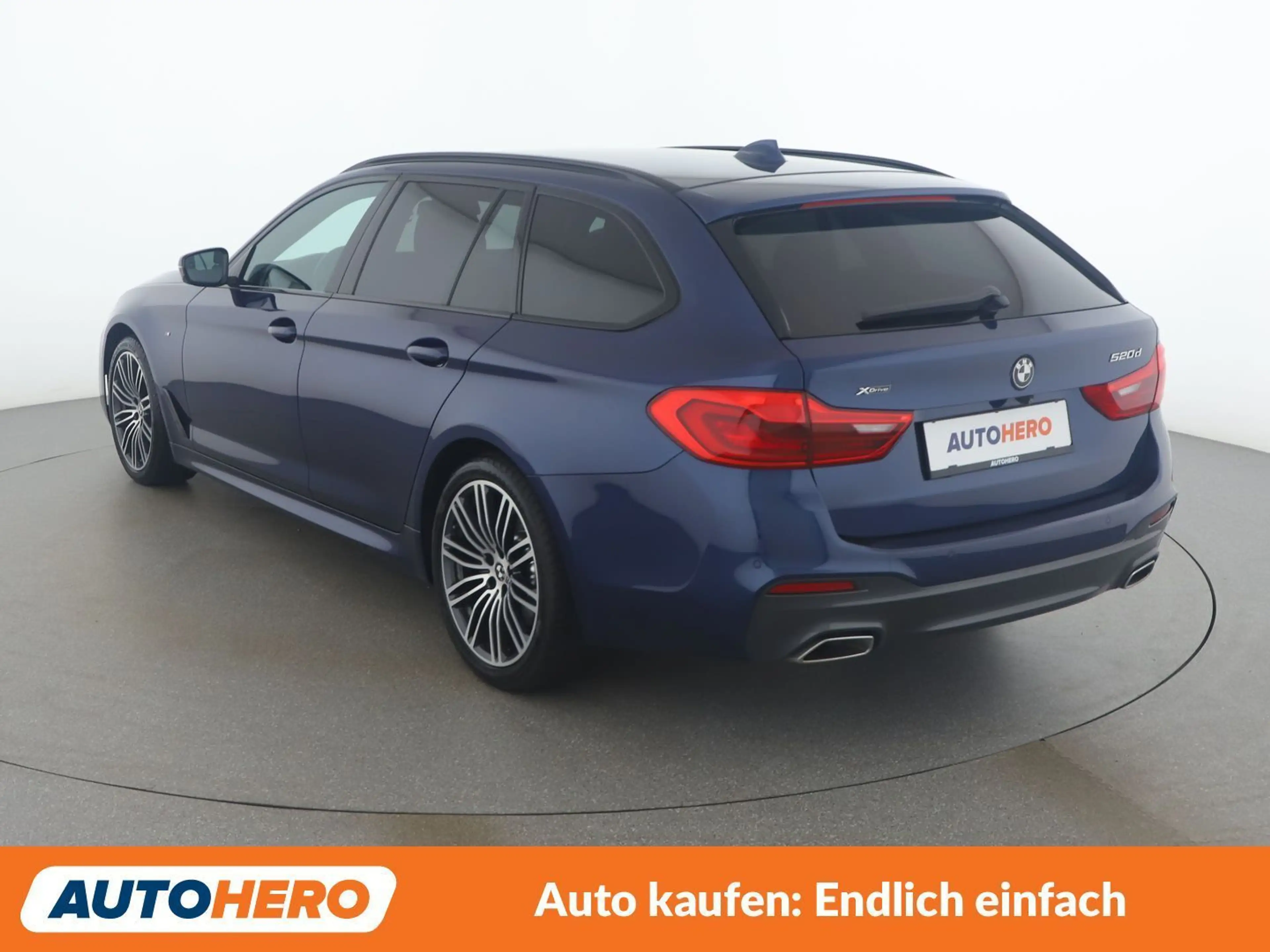 BMW 520 520d xDrive M Sport — photo 4
