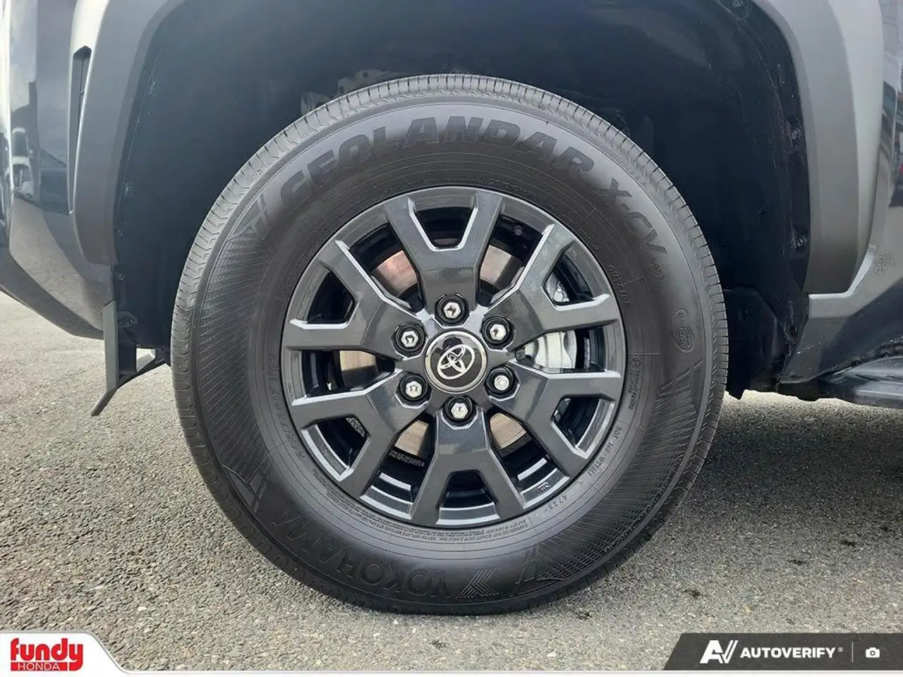 Toyota 4-Runner снимка Toyota 4-Runner