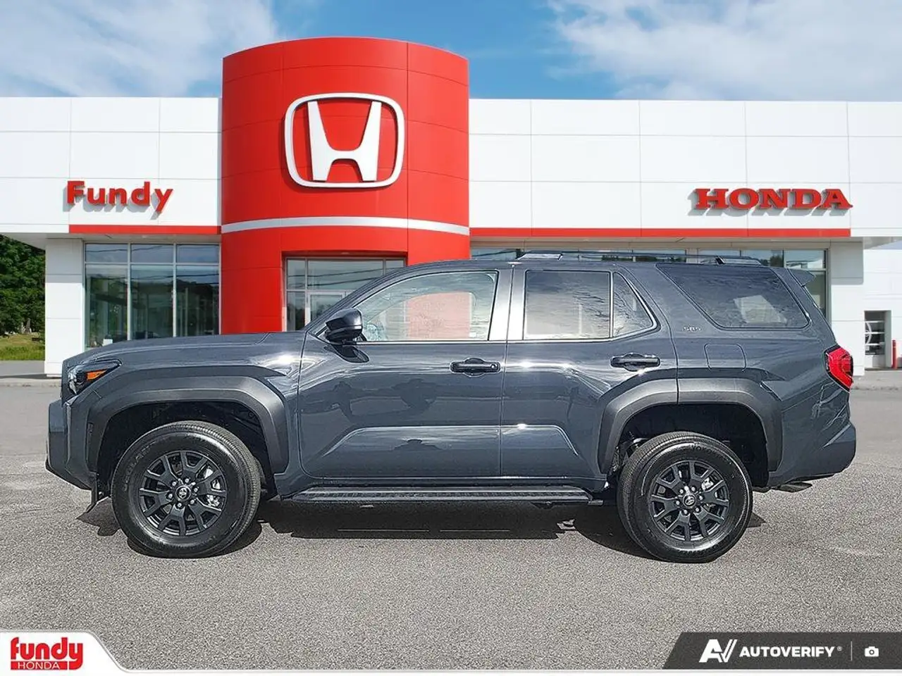 Toyota 4-Runner снимка Toyota 4-Runner