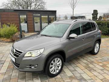Tiguan Sport&Style 4x4 TDI *AHK*Xenon*Pano*Navi*