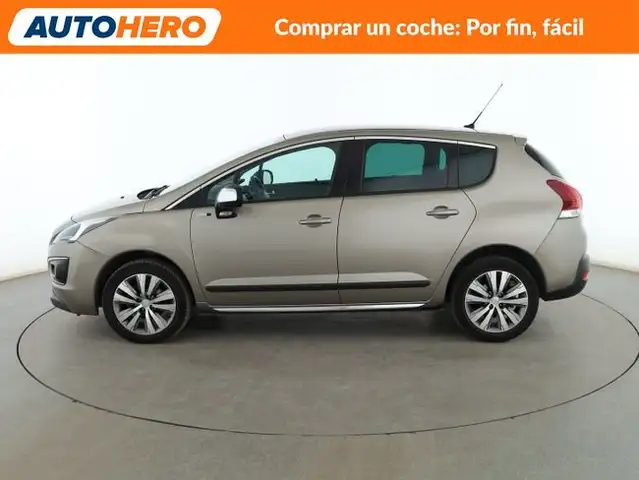 Peugeot 3008 view 3