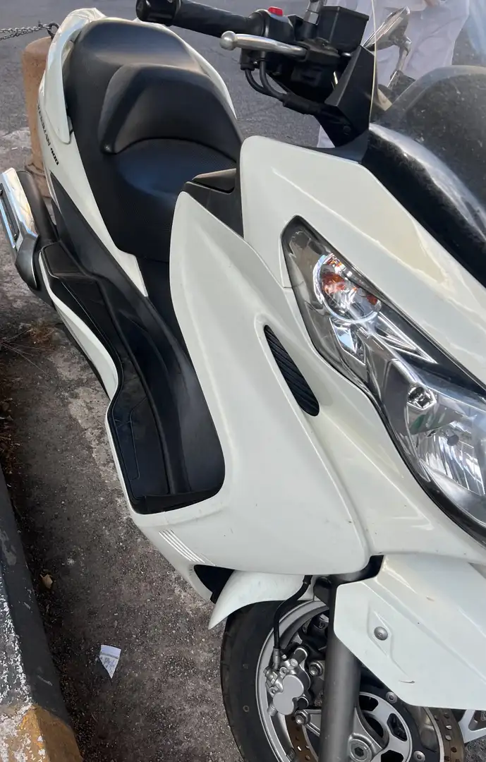 Suzuki Burgman 400 - 2