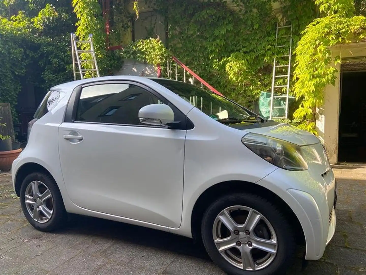 Toyota iQ Biały - 1