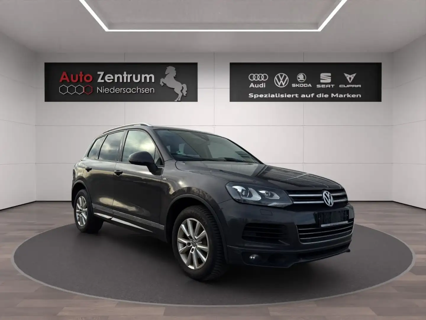 Volkswagen Touareg 3.0 V6 TDI R-Line DYNAUDIO *FULL OPTION* - 2
