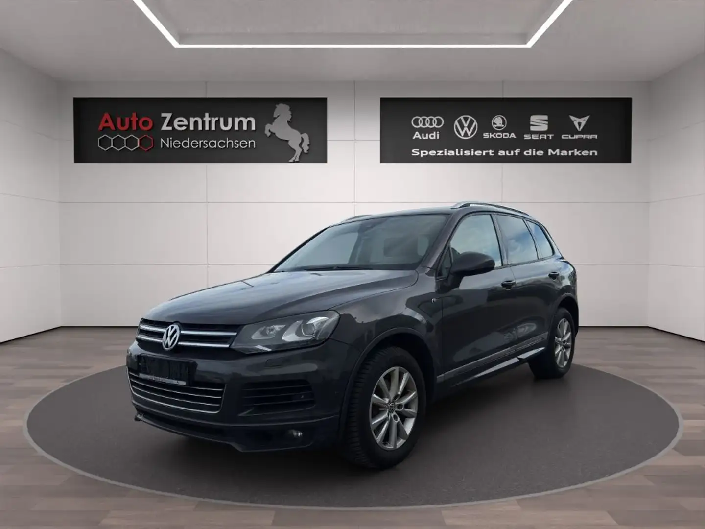 Volkswagen Touareg 3.0 V6 TDI R-Line DYNAUDIO *FULL OPTION* - 1