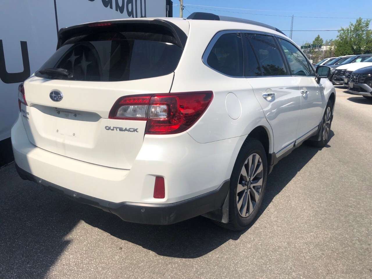 2017 Subaru Outback 2.5i Touring — снимка 1