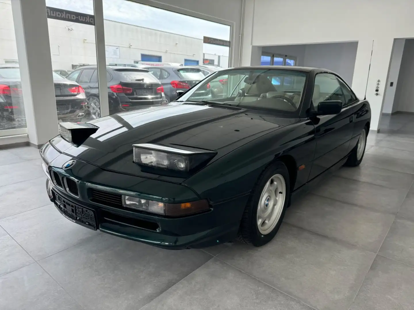 BMW 840 Ci Deutsch Automatik TÜV+Insp NEU/Klima/SHD Verde - 2