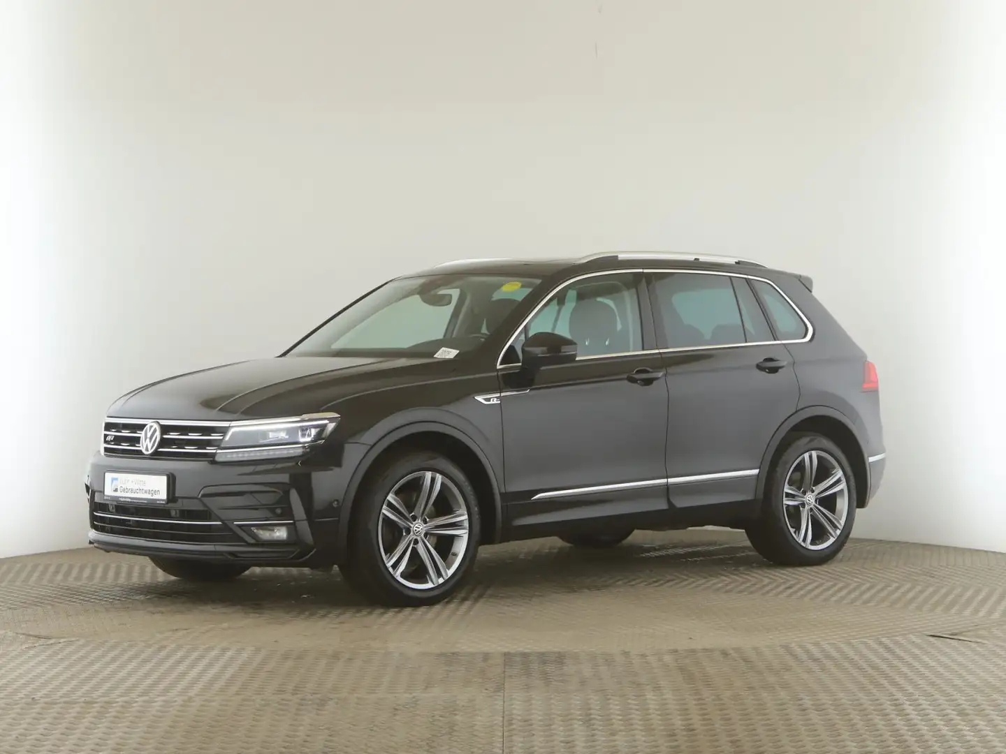 Volkswagen Tiguan 2.0 TDI Highline 4M *Pano*AHK*LED*RFK*Nav Noir - 2