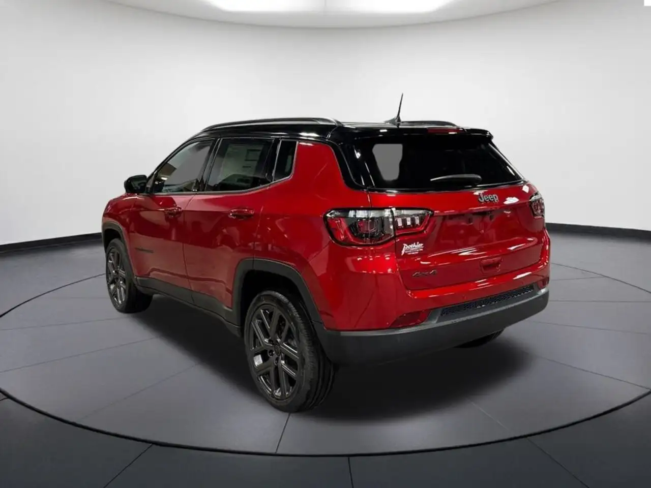 Jeep Compass снимка Jeep Compass