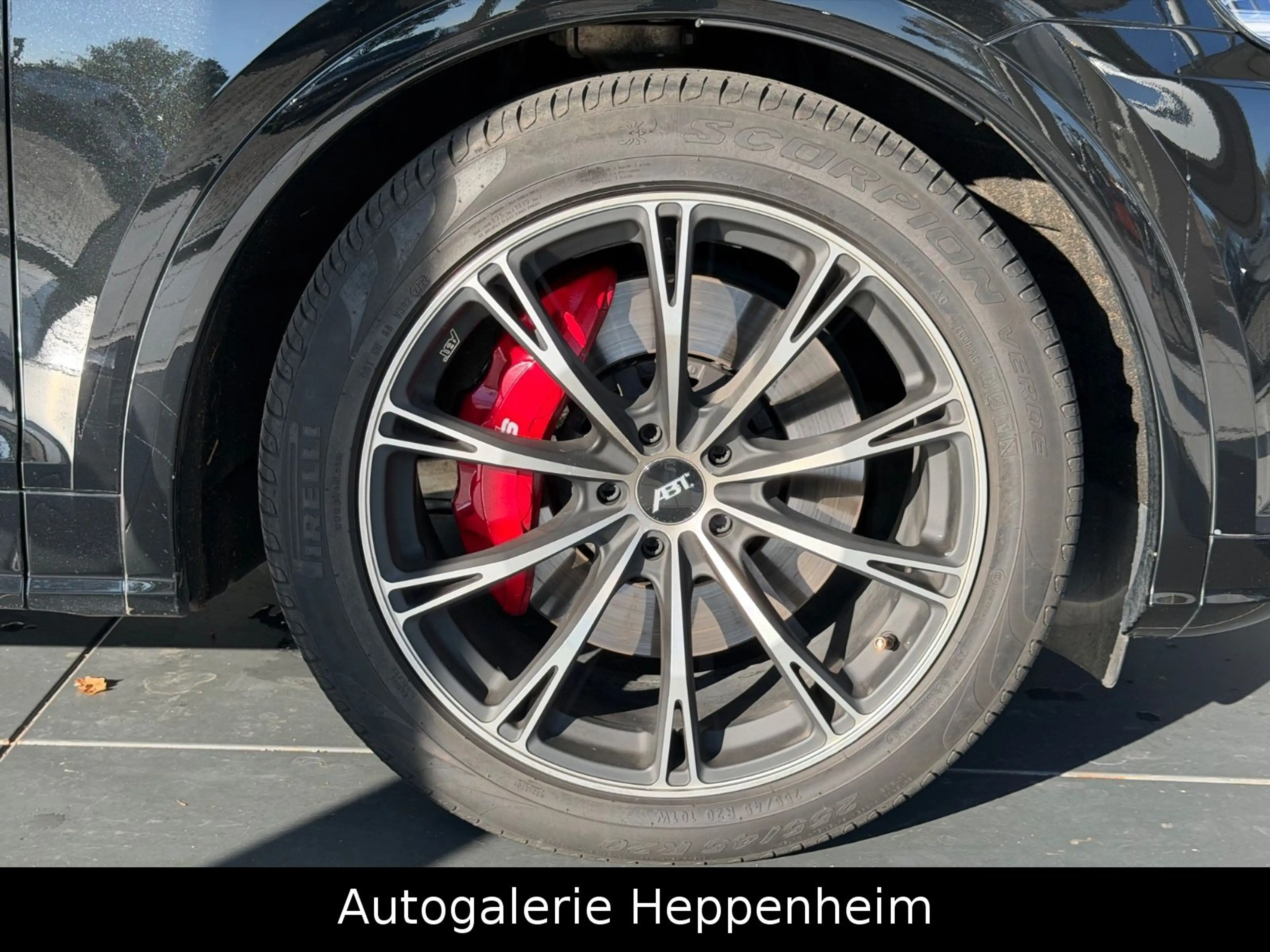 Audi SQ5 3.0 TDI quattro — photo 11