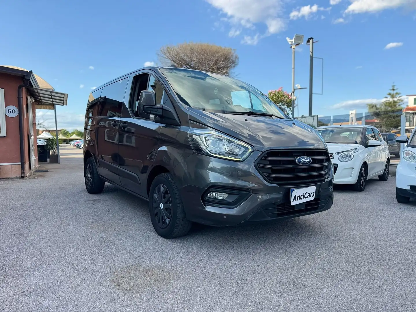 Ford Transit Custom 320 2.0 TDCi 130 PC Combi Trend - 2