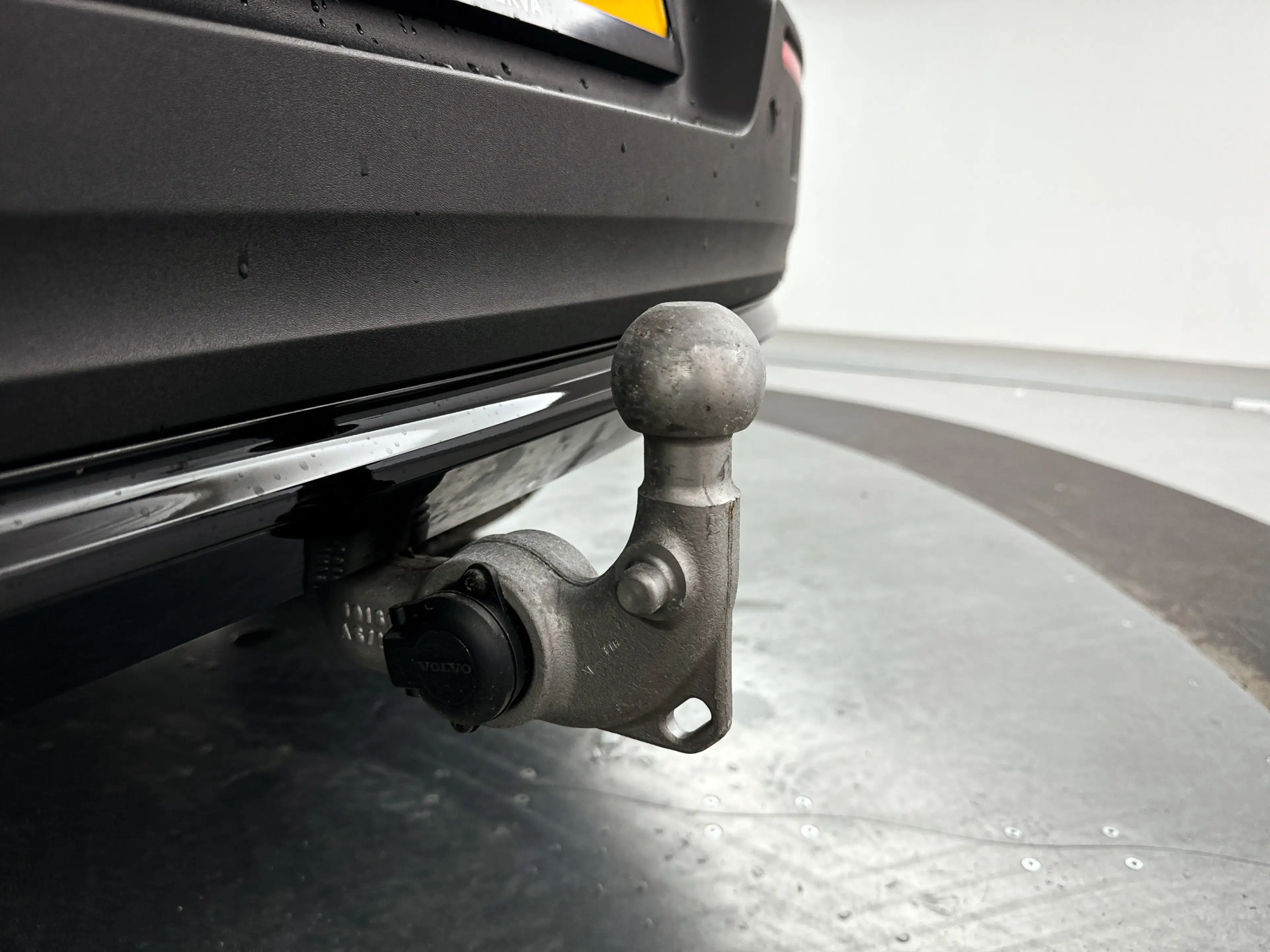 Volvo C40 Single Motor Extended Range Plus 82 kWh | Panorama — photo 14