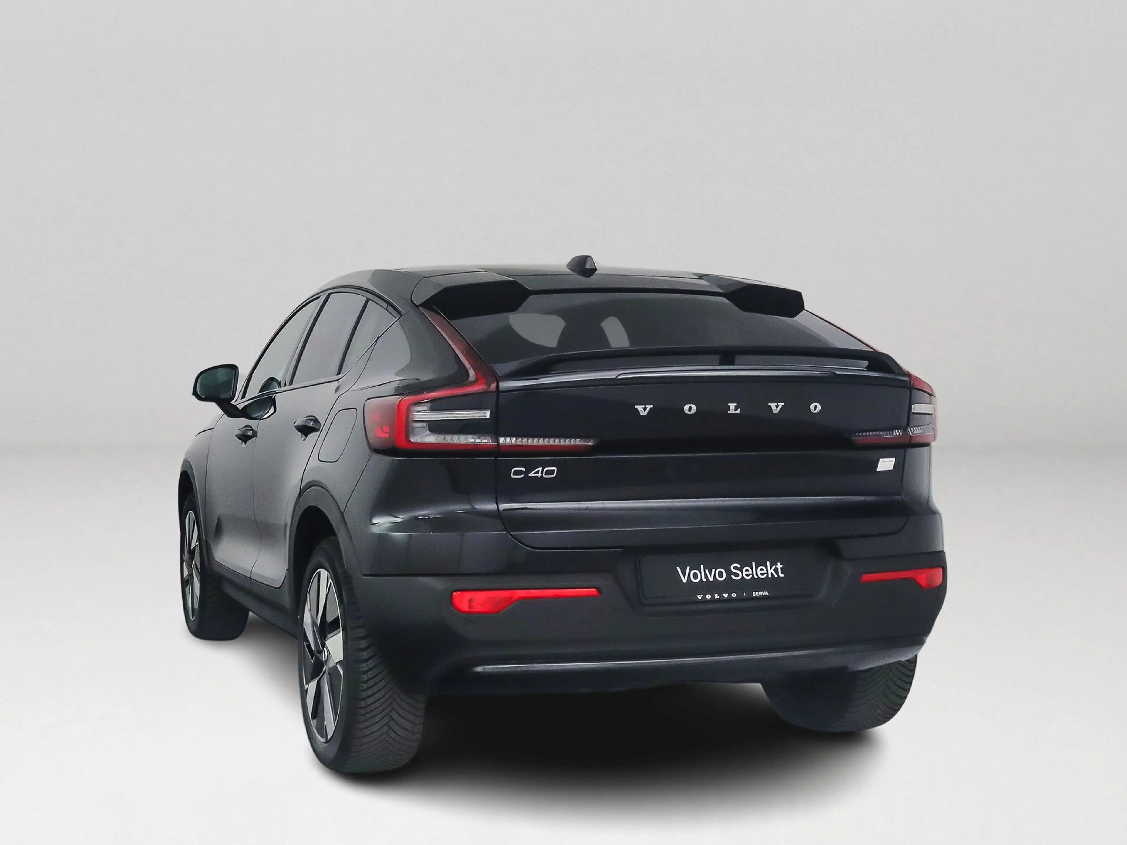 Volvo C40 Single Motor Extended Range Plus 82 kWh | Panorama — photo 10